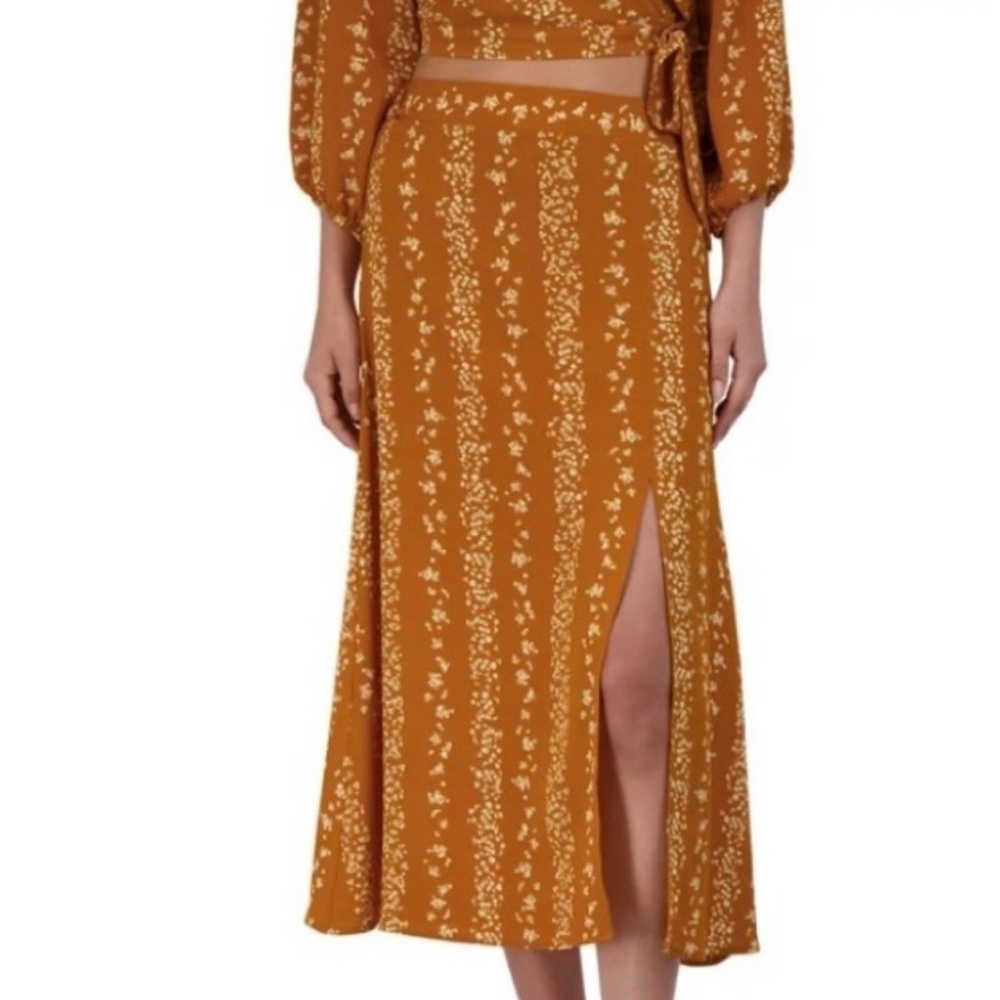 BCBG Orange Floral Slit Mid-Skirt